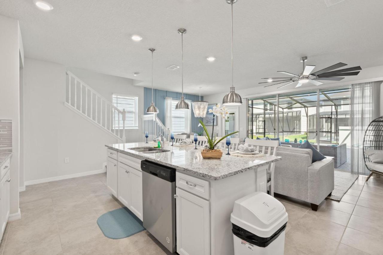 New To Market New Construction 5 Bed Retreat In World Famous Windsor Island Davenport Luaran gambar